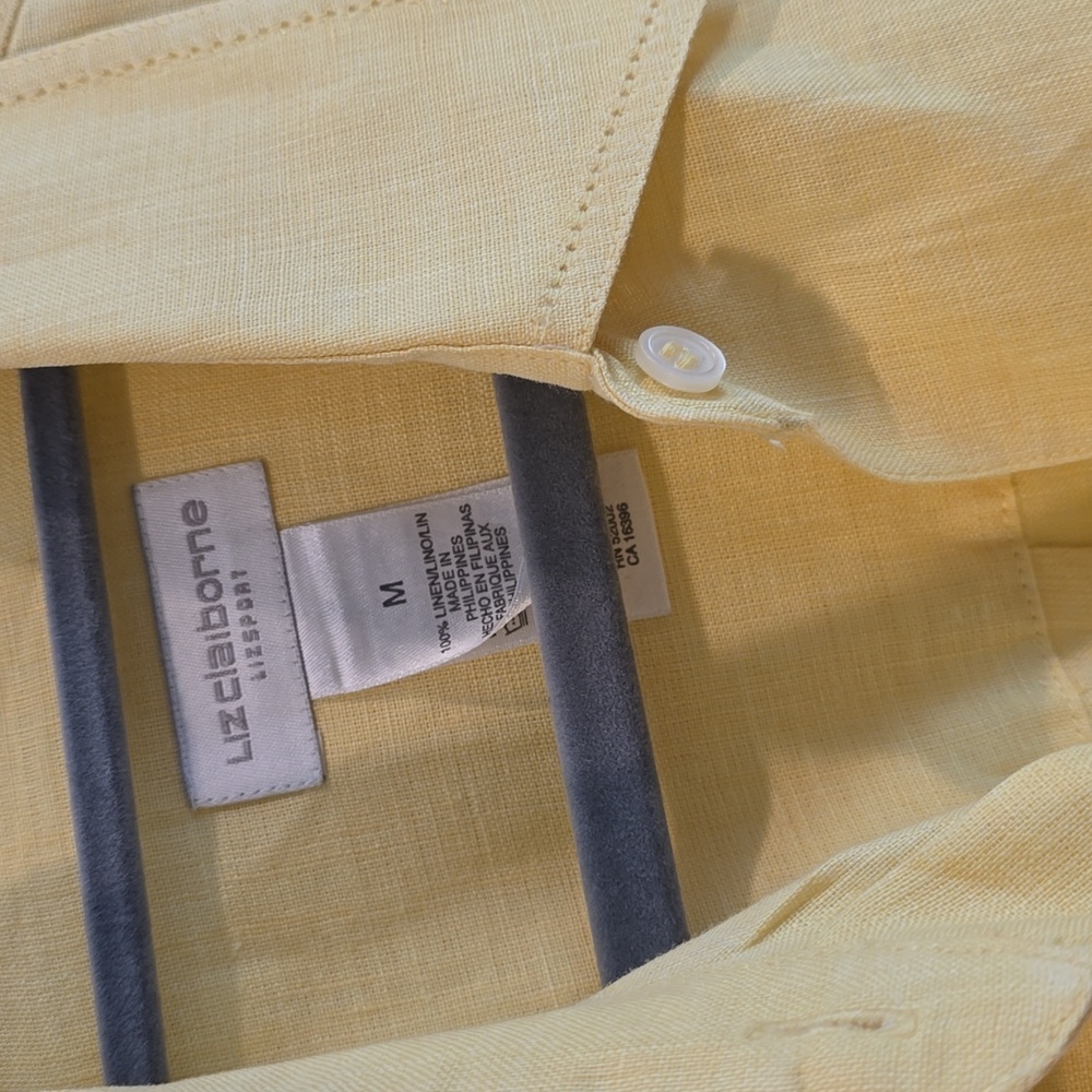 Liz Claiborne Light Yellow Womans Linen Shirt Size M - Picture 2 of 7